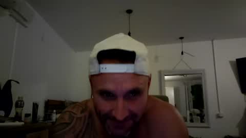 Snapshot of sheldon8tor23 chatting on 08/06/26, 01:57 sheldon8tor23 online show from 08/06/26, 01:57