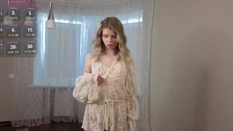 Sofia online show from 06/17/26, 04:37