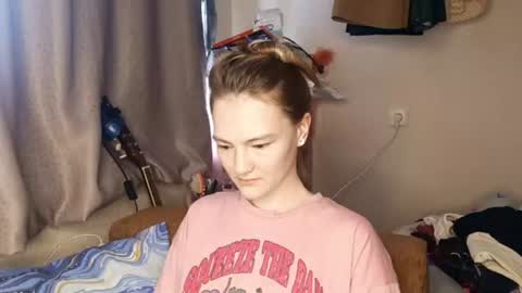 Snapshot of shelliegoza chatting on 06/11/26, 03:21 Ashley online show from 06/11/26, 03:21