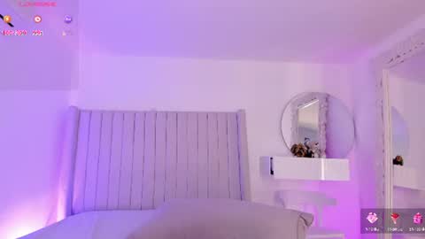 shelynna_azzul online show from 07/01/26, 01:02