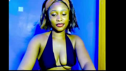 Snapshot of shena_xnomy chatting on 06/20/26, 06:38 Favour online show from 06/20/26, 06:38