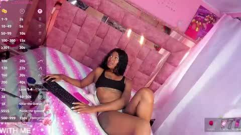 Snapshot of shenielxxx chatting on 06/06/26, 02:00 shenielxxx online show from 06/06/26, 02:00