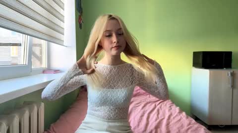 sherleychamblin online show from 03/06/26, 01:40