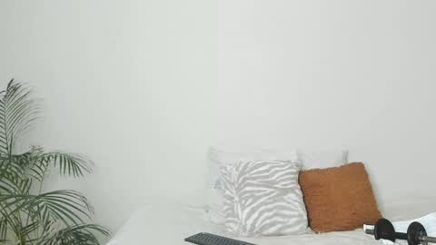 Sherlyn Adams online show from 12/25/24, 07:24