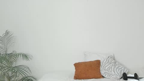 Sherlyn Adams online show from 12/29/24, 01:17