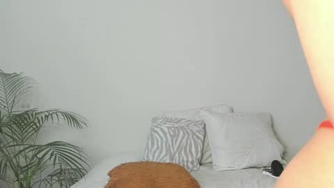 Sherlyn Adams online show from 01/10/25, 10:36