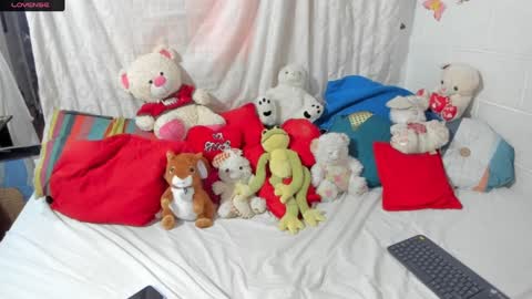  Maria Saenz online show from 01/02/25, 10:55