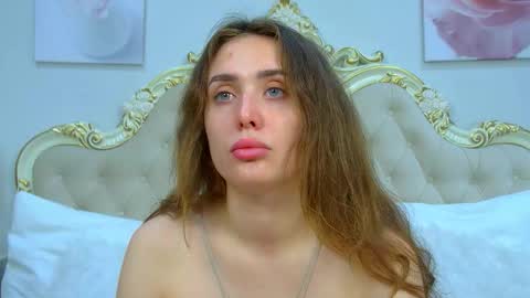 Sherry online show from 09/18/25, 06:59