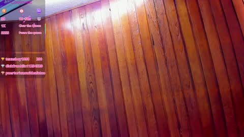 mia online show from 02/06/25, 02:15