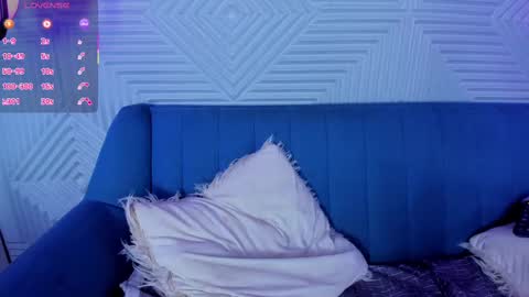 mia online show from 02/11/25, 05:29