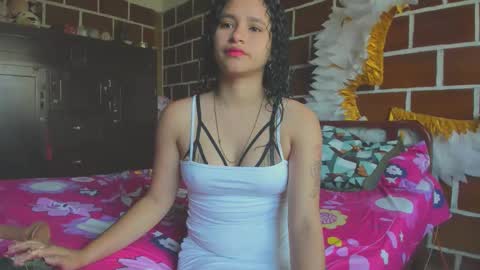 Snapshot of sheryl_perverse21 chatting on 02/28/26, 02:40 Sheryl online show from 02/28/26, 02:40