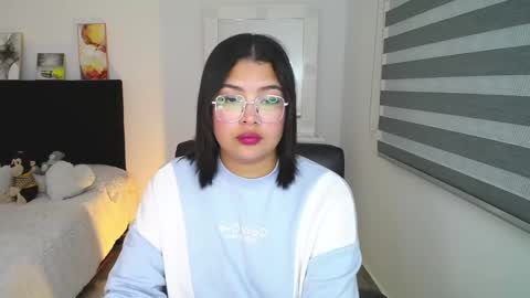 Snapshot of sheryl_stone2 chatting on 02/18/25, 05:53 Sheryl Stone2 online show from 02/18/25, 05:53