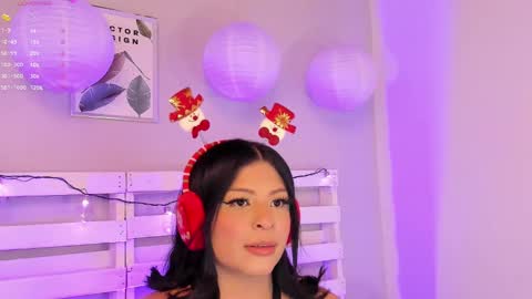 Snapshot of sherylrose1 chatting on 12/24/24, 08:38 Sheryl Rose  online show from 12/24/24, 08:38