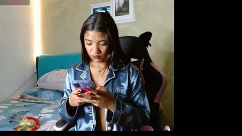 Snapshot of sheyla_and_criss chatting on 03/02/26, 12:23 Sheyla and Criss online show from 03/02/26, 12:23