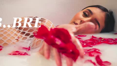 Sheyla Bakerr  online show from 02/02/25, 01:19