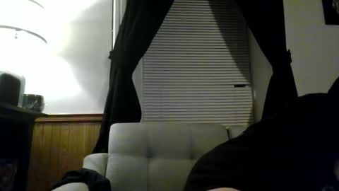 Snapshot of shifty885 chatting on 01/03/25, 12:22 shifty885 online show from 01/03/25, 12:22