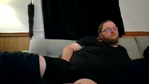 Snapshot of shifty885 chatting on 11/19/25, 12:32 shifty885 online show from 11/19/25, 12:32