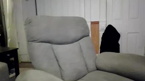 Snapshot of shifty885 chatting on 02/01/26, 02:10 shifty885 online show from 02/01/26, 02:10