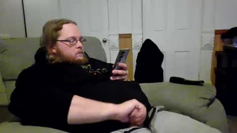 Snapshot of shifty885 chatting on 02/04/26, 10:36 shifty885 online show from 02/04/26, 10:36