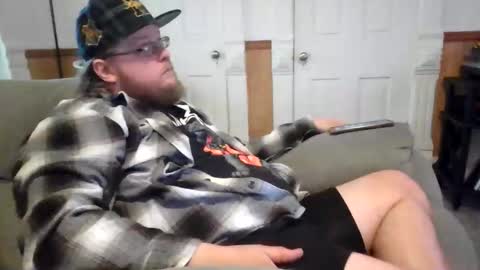 Snapshot of shifty885 chatting on 02/24/26, 10:08 shifty885 online show from 02/24/26, 10:08