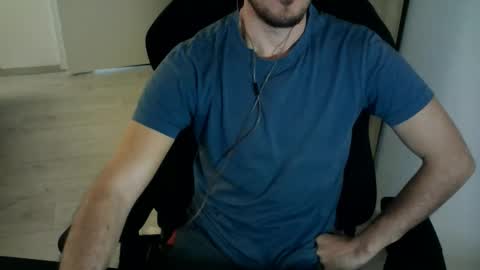 Snapshot of shinchan91 chatting on 03/09/26, 09:13 shinchan91 online show from 03/09/26, 09:13