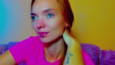 Alexis online show from 10/07/25, 08:39