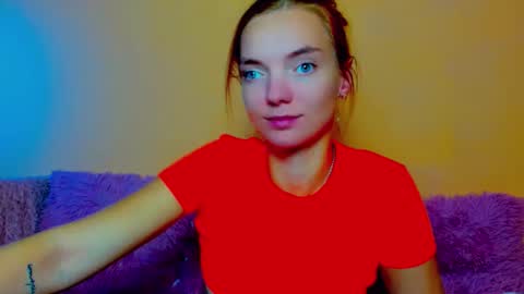 Alexis online show from 10/13/25, 06:41