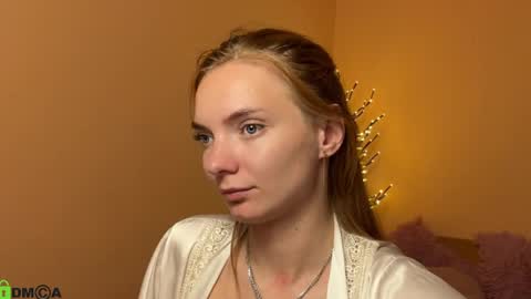 Snapshot of shinelikea_diamond chatting on 05/22/26, 06:24 Alexis online show from 05/22/26, 06:24