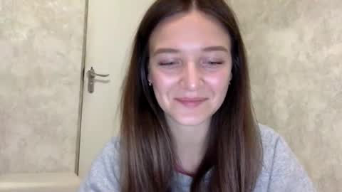 Jesica online show from 10/14/25, 08:20