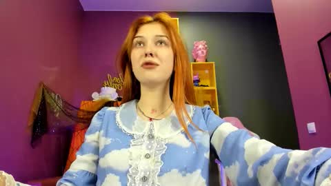 Snapshot of shiny_bell chatting on 11/10/25, 02:49 Bell 3 Next broadcast online show from 11/10/25, 02:49