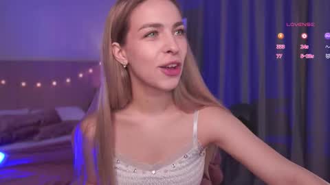 Julia online show from 10/16/25, 06:47