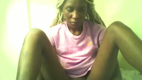 detiefmagdalina2026 online show from 05/18/26, 03:46