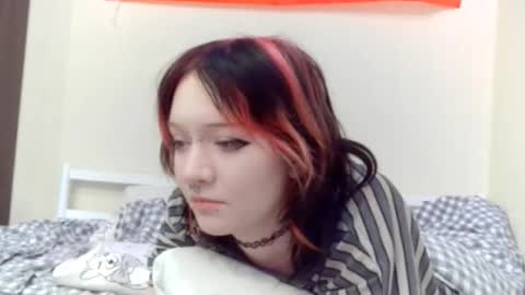 Luna online show from 02/11/26, 05:07