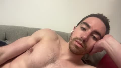 Snapshot of shirtlesshunk15 chatting on 02/20/26, 07:14 shirtlesshunk15 online show from 02/20/26, 07:14