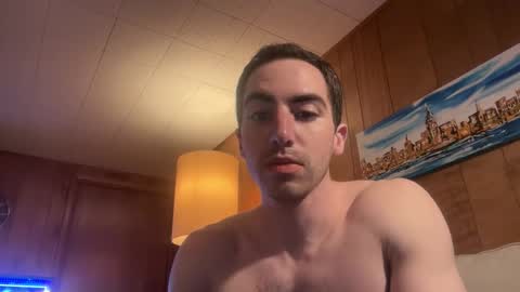 Snapshot of shirtlesshunk15 chatting on 02/26/26, 04:33 shirtlesshunk15 online show from 02/26/26, 04:33