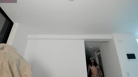 -- online show from 11/30/25, 12:36