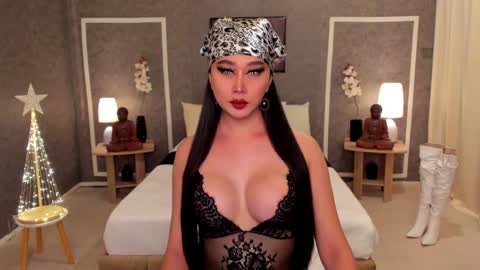 WET AND WILD YHANNA online show from 12/08/24, 01:58