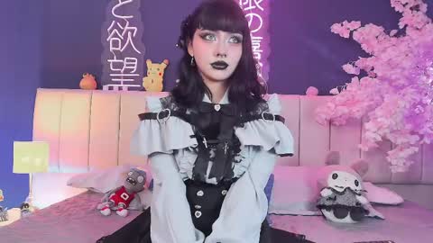 Valentina online show from 04/27/26, 08:18