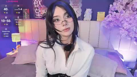 Snapshot of shizuko___ chatting on 07/10/26, 08:44 Valentina online show from 07/10/26, 08:44