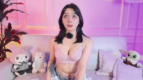 Snapshot of shizuko___ chatting on 07/23/26, 09:02 Valentina online show from 07/23/26, 09:02