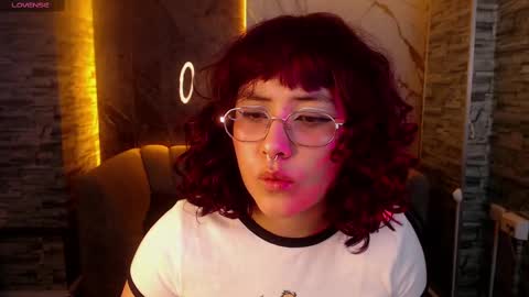 shizuko_b online show from 10/09/25, 03:15