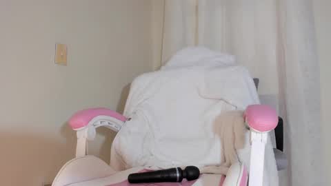  kendal  online show from 02/20/25, 06:02