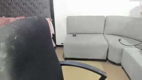 Snapshot of shofia_beltran chatting on 01/15/25, 10:35 Shofia Beltran online show from 01/15/25, 10:35