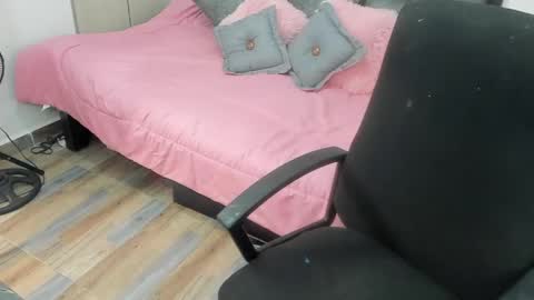 Snapshot of shofia_beltran chatting on 05/27/26, 07:11 Shofia Beltran online show from 05/27/26, 07:11