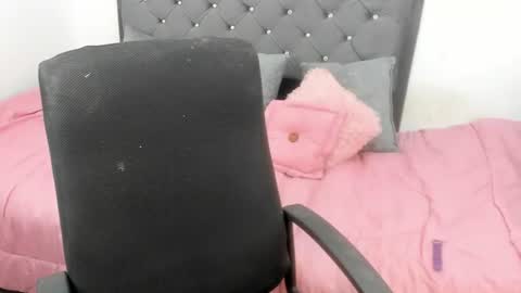 Shofia Beltran online show from 07/17/26, 09:30