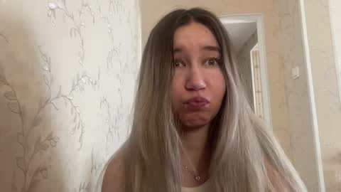 Kalisa online show from 04/10/26, 10:09