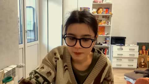 Marie online show from 02/08/26, 12:08