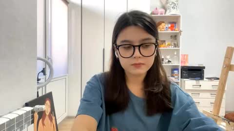 Marie online show from 03/15/26, 12:33