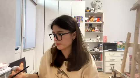 Marie online show from 04/05/26, 12:13