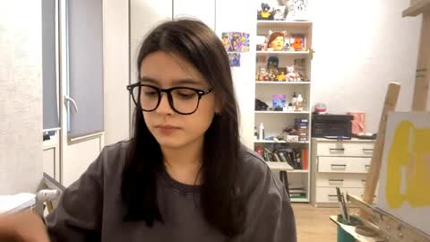 Marie online show from 04/08/26, 01:55